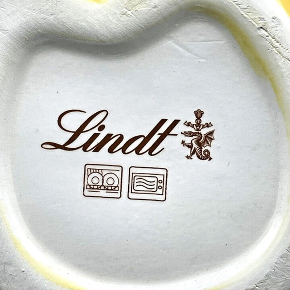 Lindt Chocolate Cup Mug 3D Bear with Red Bow Advertising Rare Yellow Red Brown - Picture 10 of 12